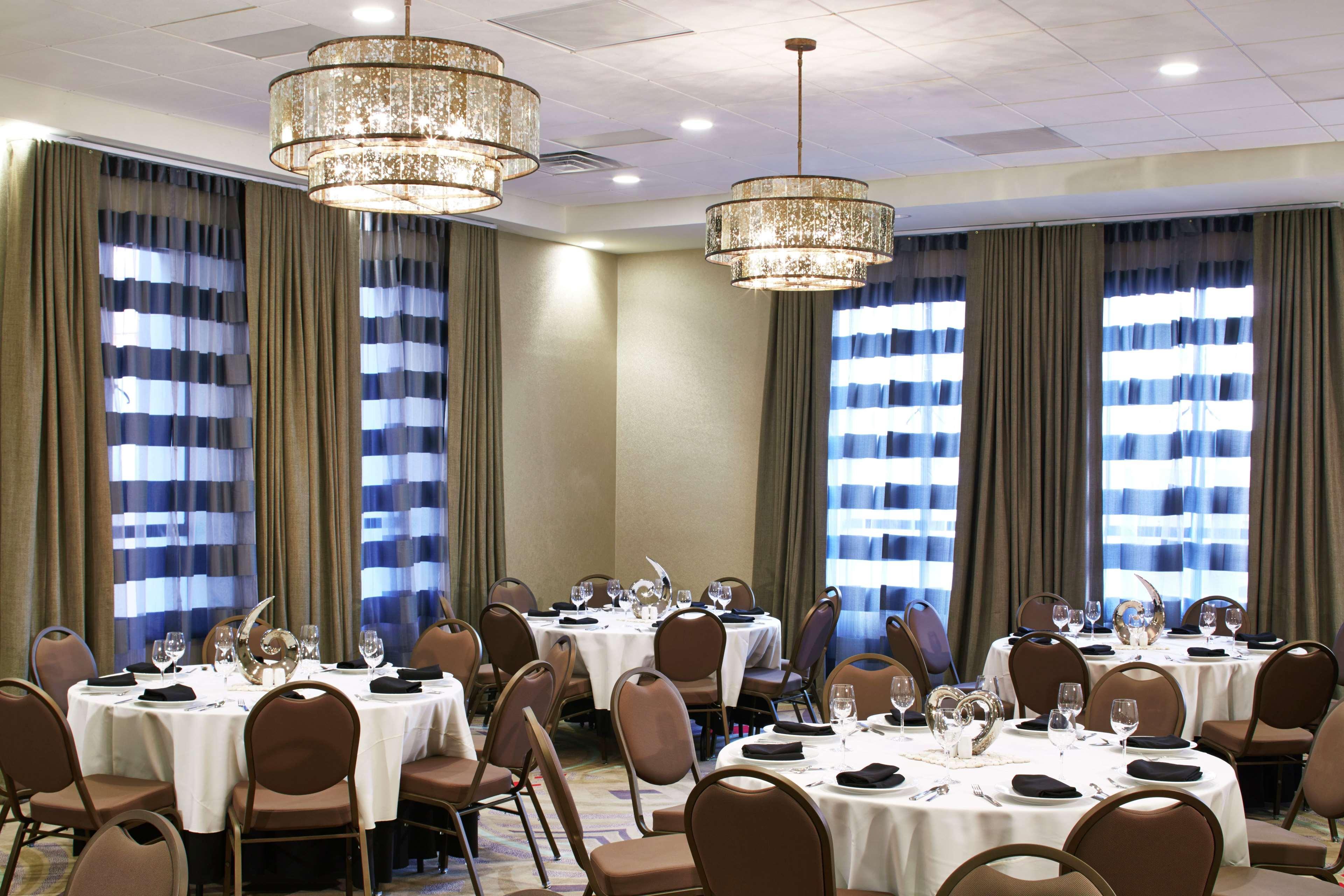 Hilton Garden Inn Phoenix Downtown Екстер'єр фото