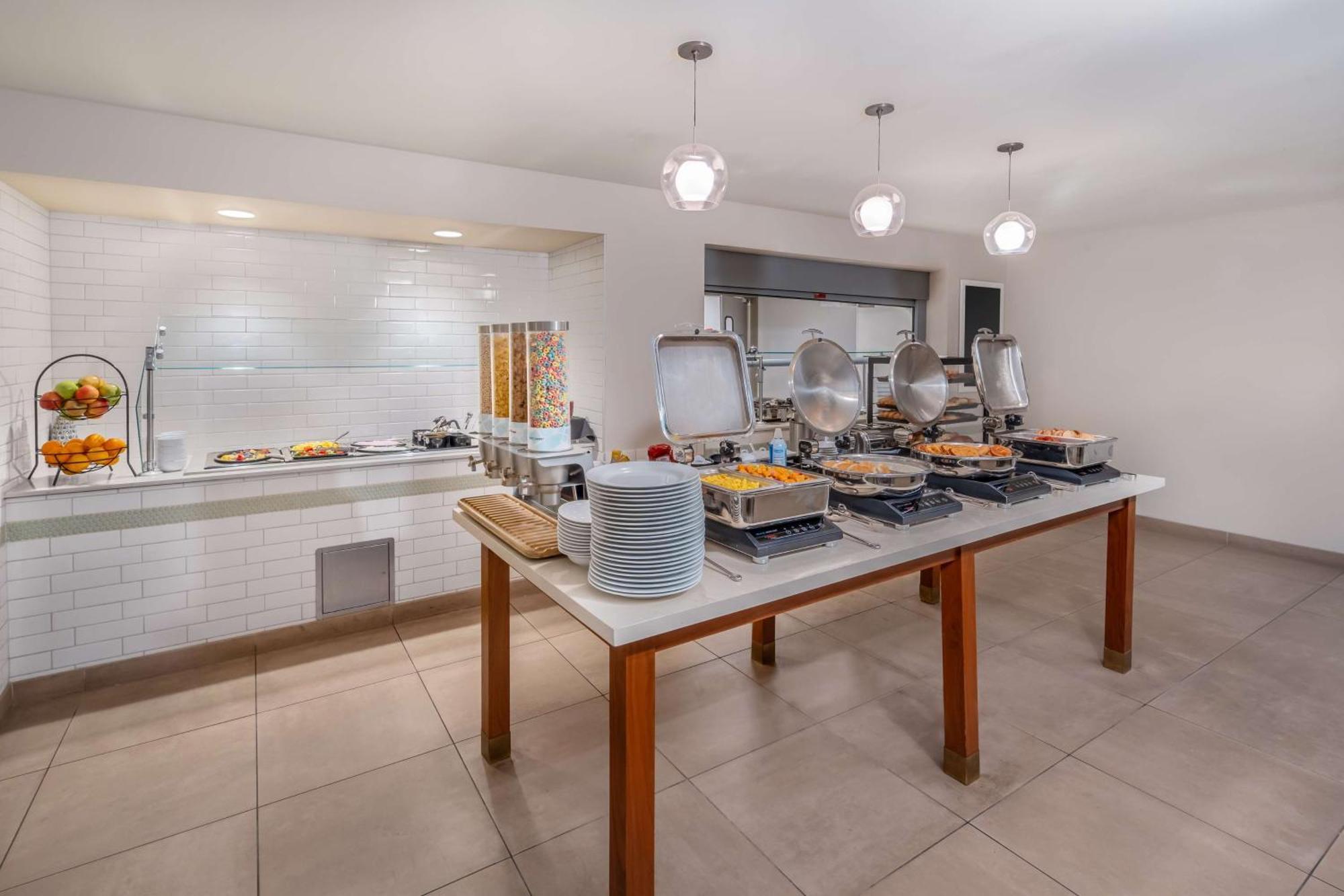 Hilton Garden Inn Phoenix Downtown Екстер'єр фото