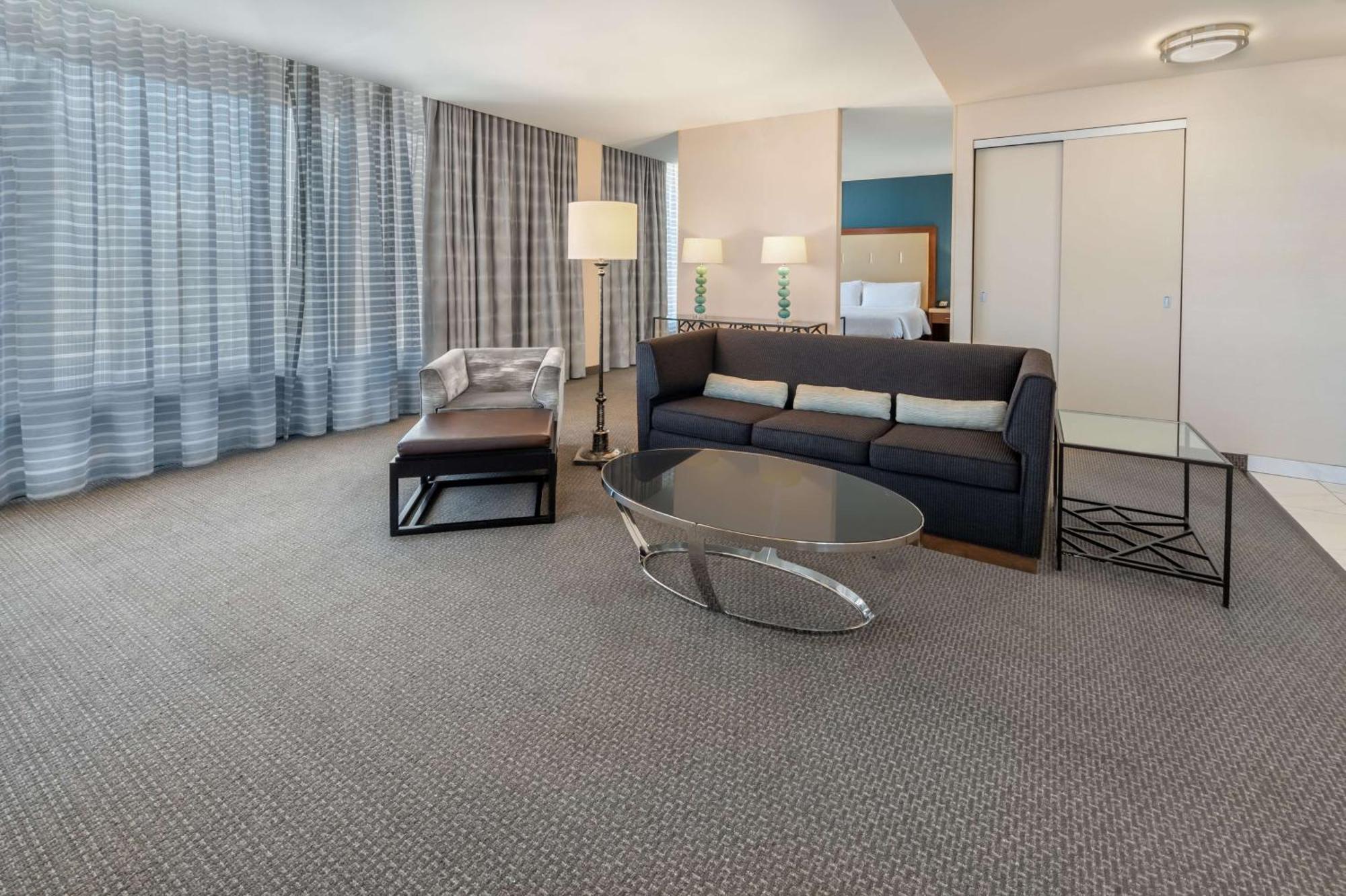 Hilton Garden Inn Phoenix Downtown Екстер'єр фото